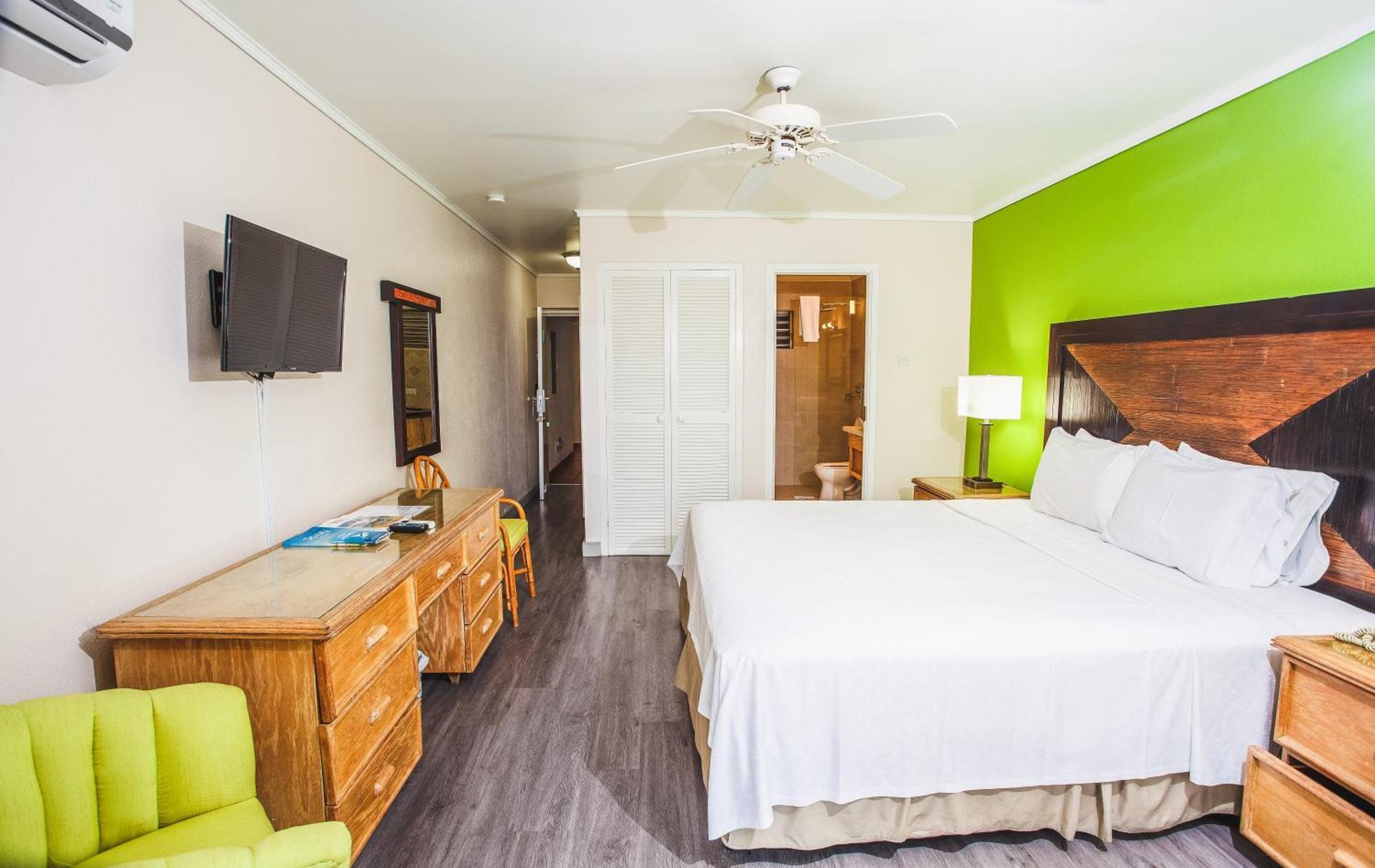 Blue Horizon Hotel Rockley エクステリア 写真